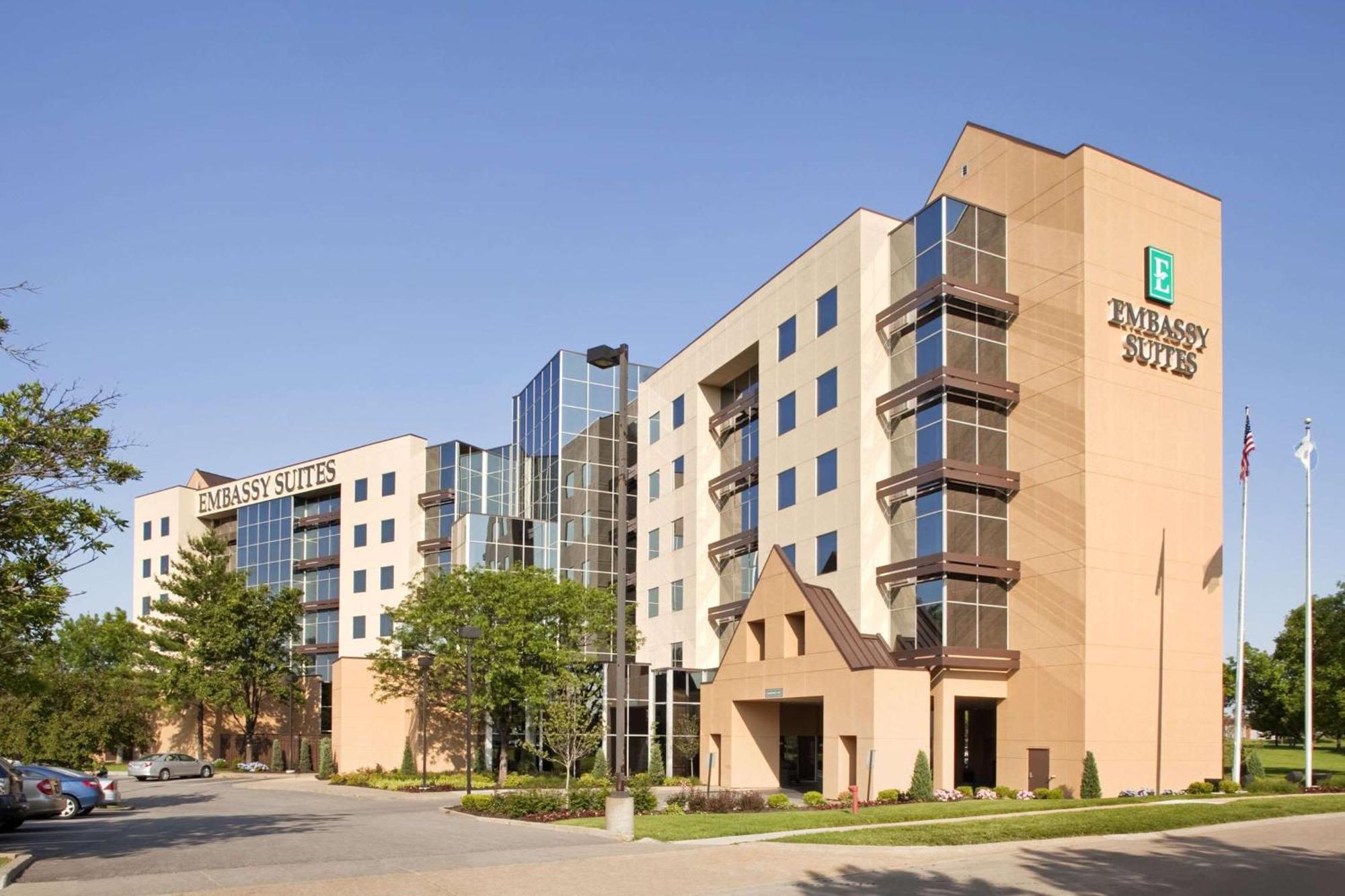 Embassy Suites St. Louis - Airport Bridgeton Extérieur photo