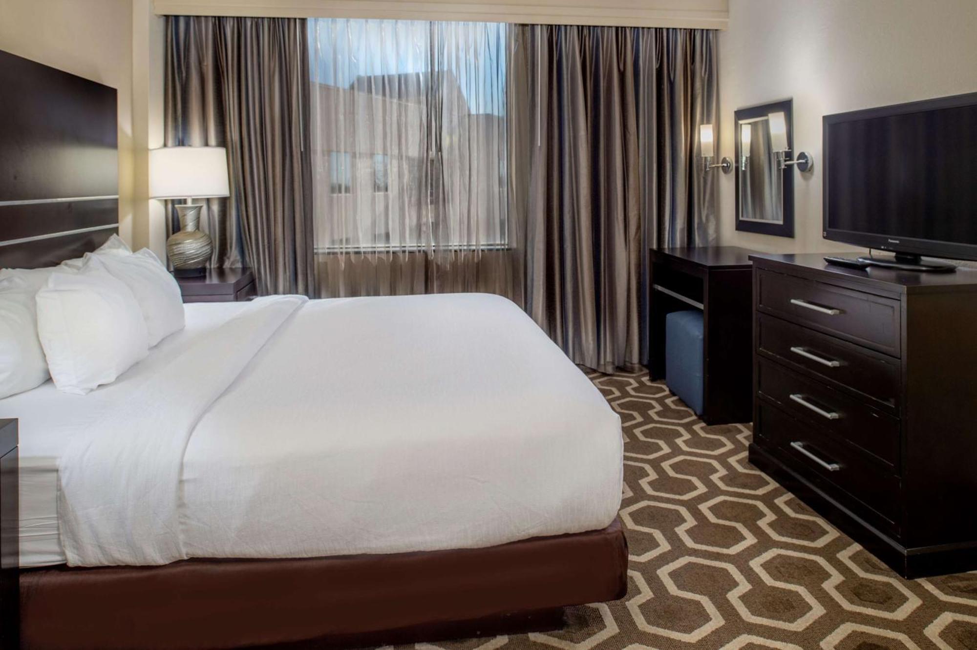 Embassy Suites St. Louis - Airport Bridgeton Extérieur photo